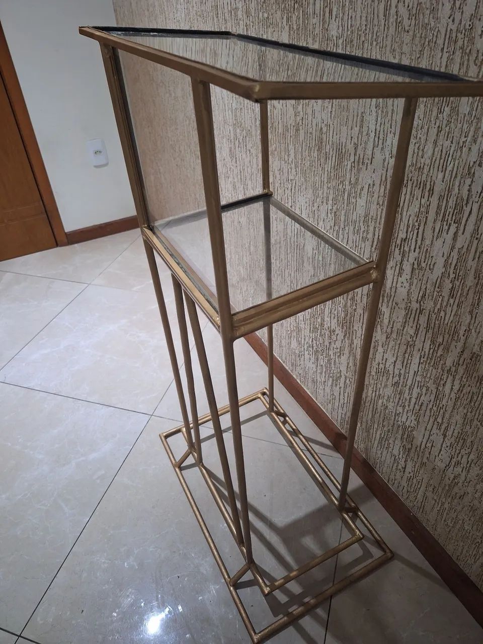 Pulpito de ferro / vidro cor dourado - Foto 5
