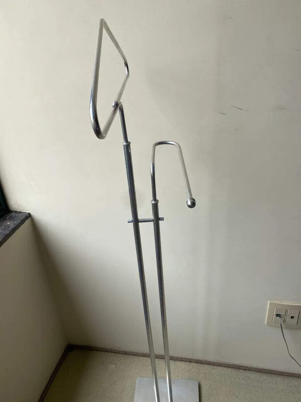 Suporte para terno de alumínio  - Foto 5