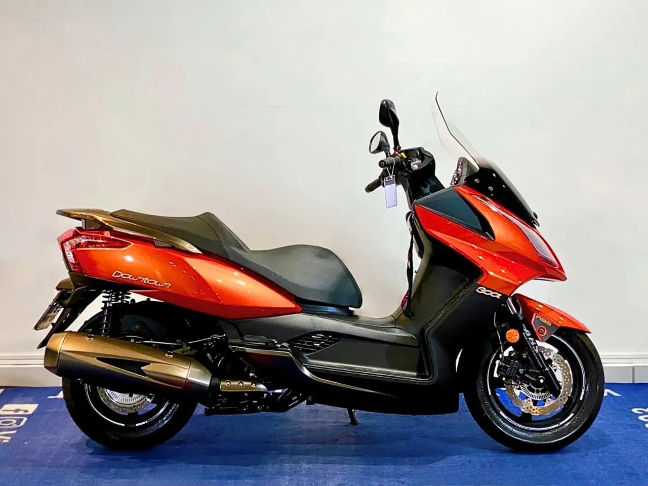 KIMCO DOWNTOWN 300i