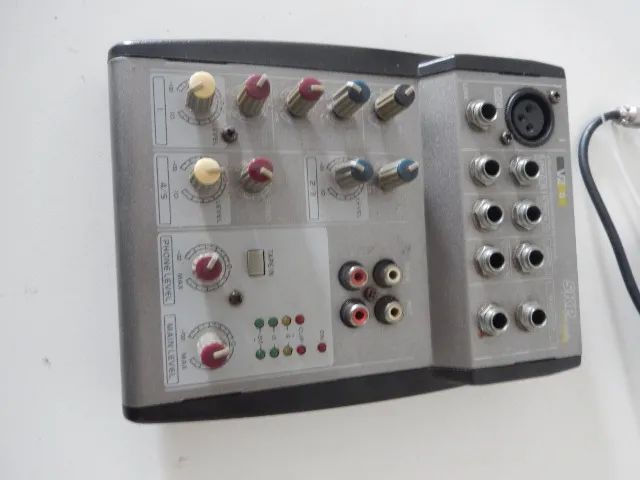 Mesa de Som SKP VZ5 110v