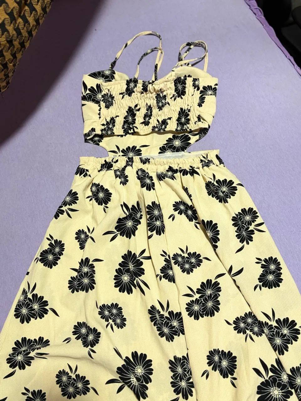 Vestido Longo Floral com Detalhe de Amarração - Foto 4