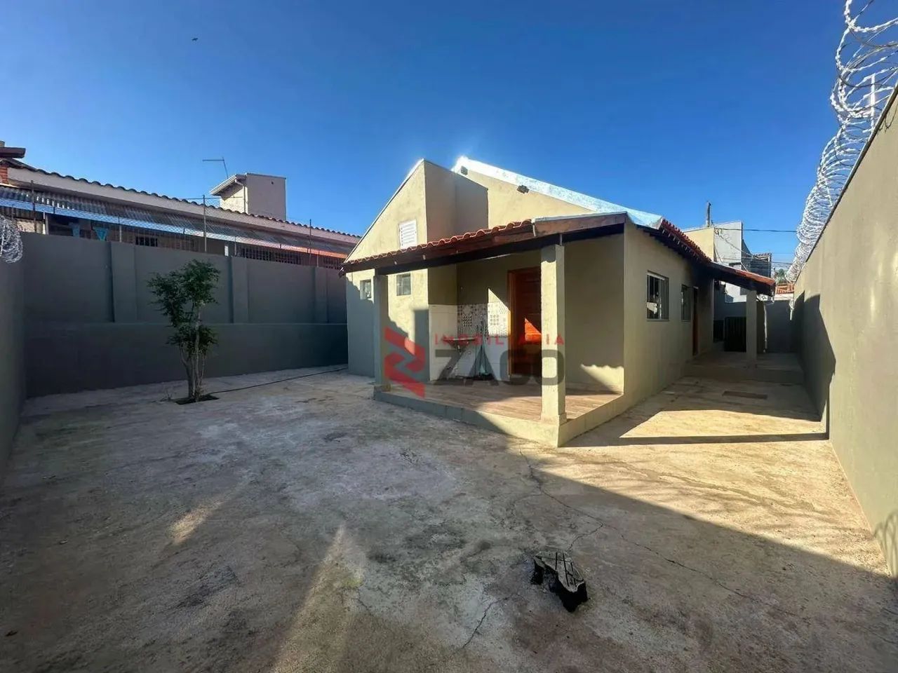 Casa com 3 dormitórios para alugar, 190 m² por R$ 2.598,00/mês - Centro - Uberaba/MG