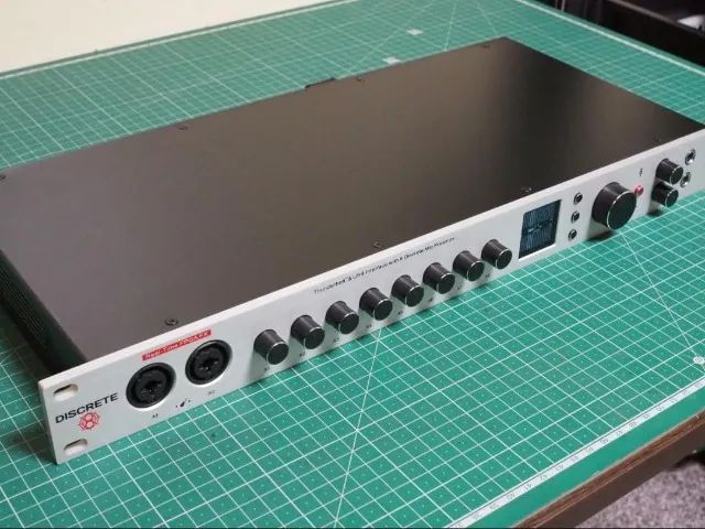 Interface de Audio ANTELOPE AUDIO Discrete 8 USB Thunderbolt - Foto 3