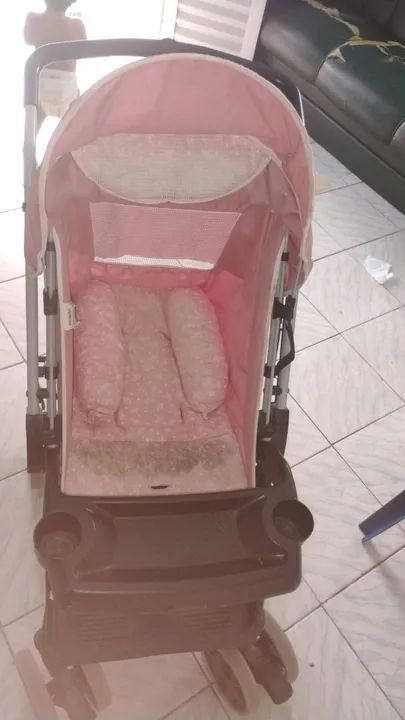 Carrinho de Bebê Rosa - Usado - Foto 3