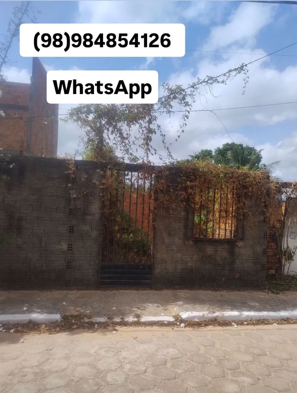 Vendo terreno ao lado da parada de ônibus no Eugênio Pereira Paço do Lumiar.