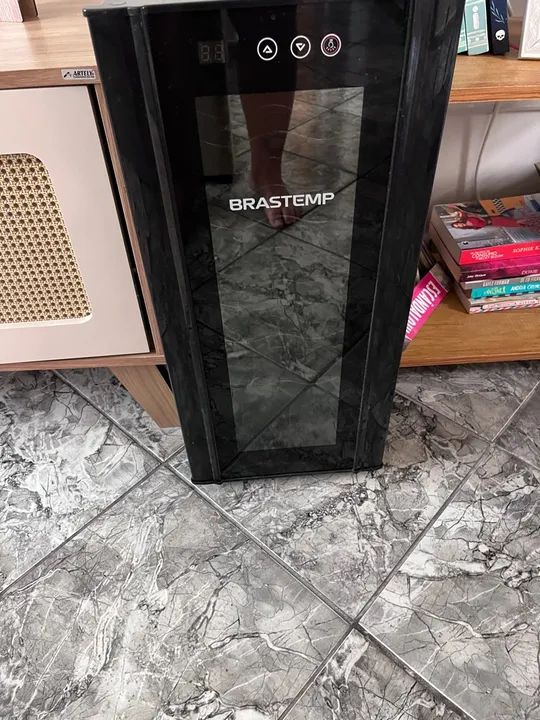 Adega Climatizada Brastemp