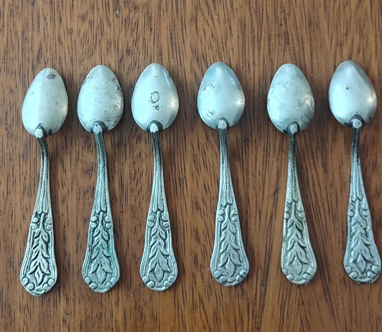 Conjunto de 6 Colheres Antigas de Chá - Foto 4