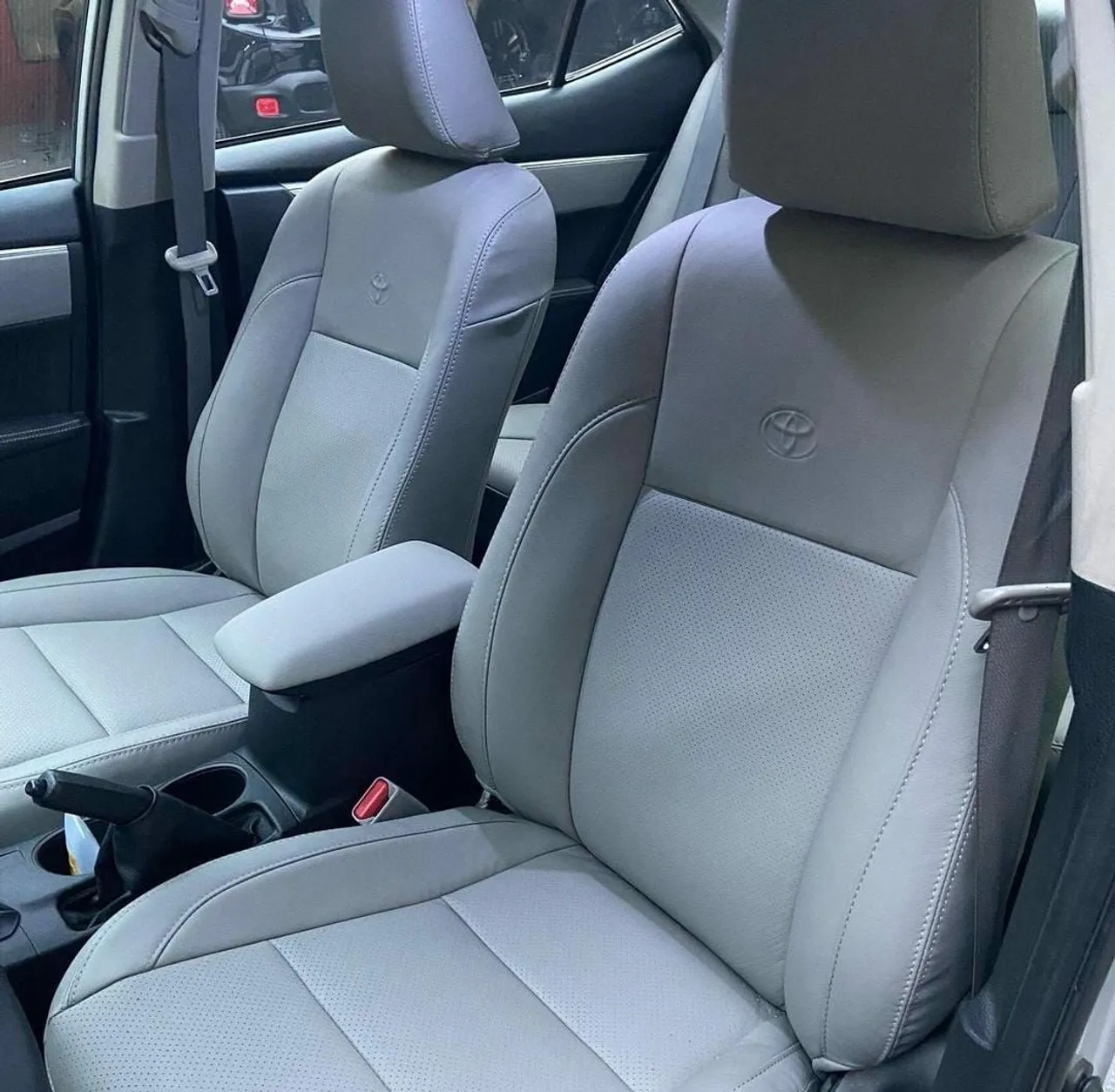 Banco de Couro para Toyota Corolla