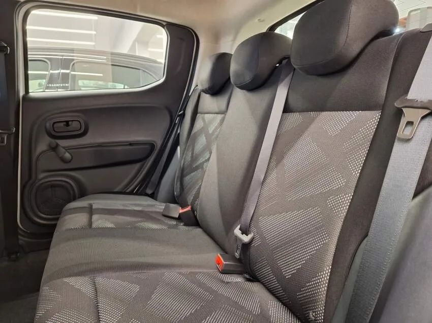 Fiat MOBI 1.0 EVO FLEX LIKE. MANUAL - Foto 4