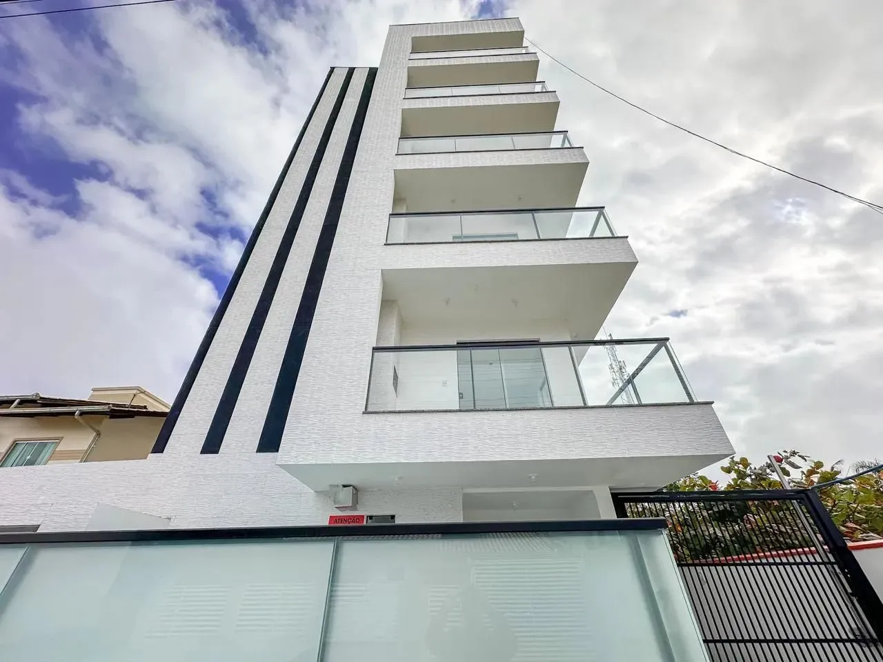 Apartamento com 3 dormitórios à venda, 97 m² por R$ 733.700 - Centro - Balneário Piçarras/
