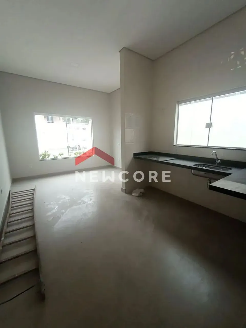 Casa em Rua Todos os Santos - Vila São Paulo - Mogi das Cruzes/SP
