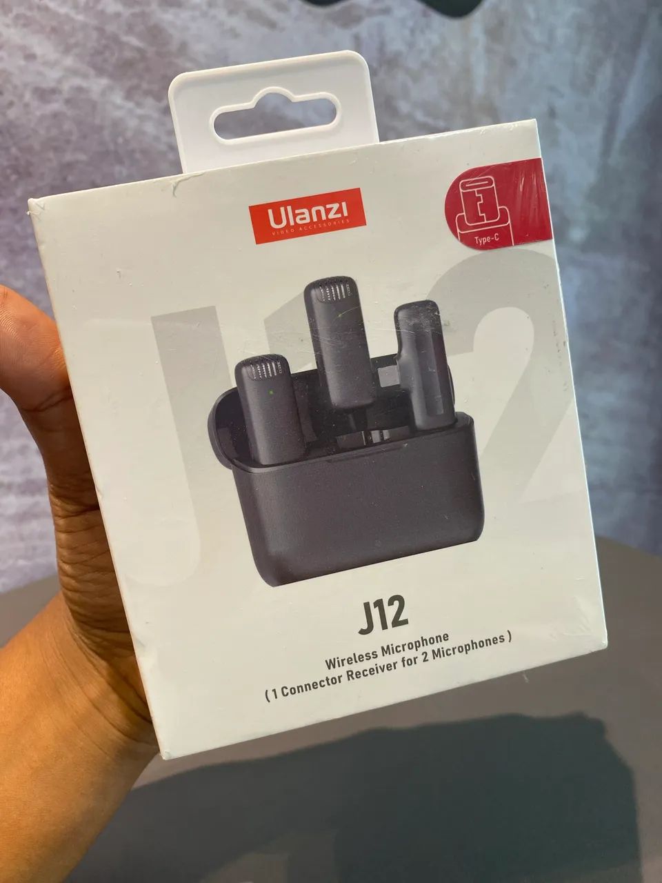 Lapela microfone sem fio Ulanzi J12. 