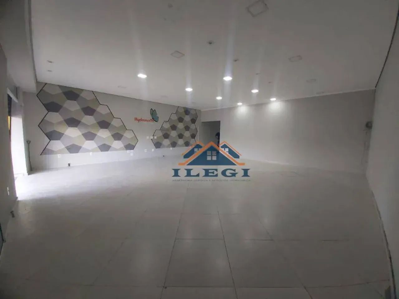 Salão para alugar na cidade de Vinhedo - SP !