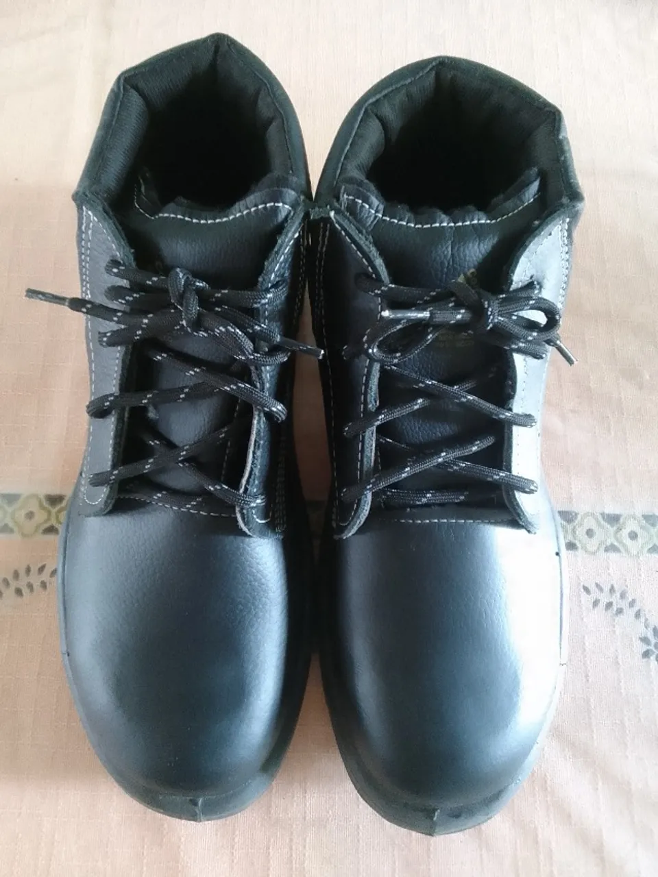 Bota bico aço n.42