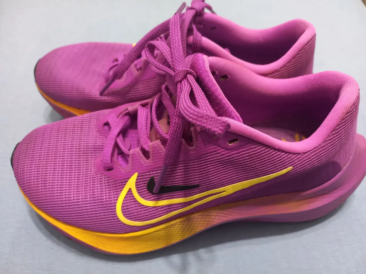 Tênis Nike WMNS Zoom Fly 5 Feminino roxo - Conforto e Estilo para Treinos