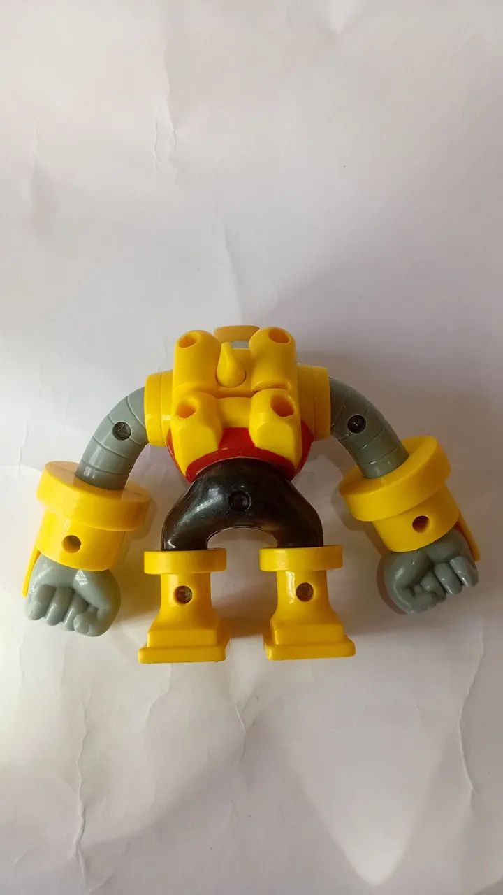 antigo boneco guts man mcdonald's 2006 coleção série megaman clássico - Foto 2