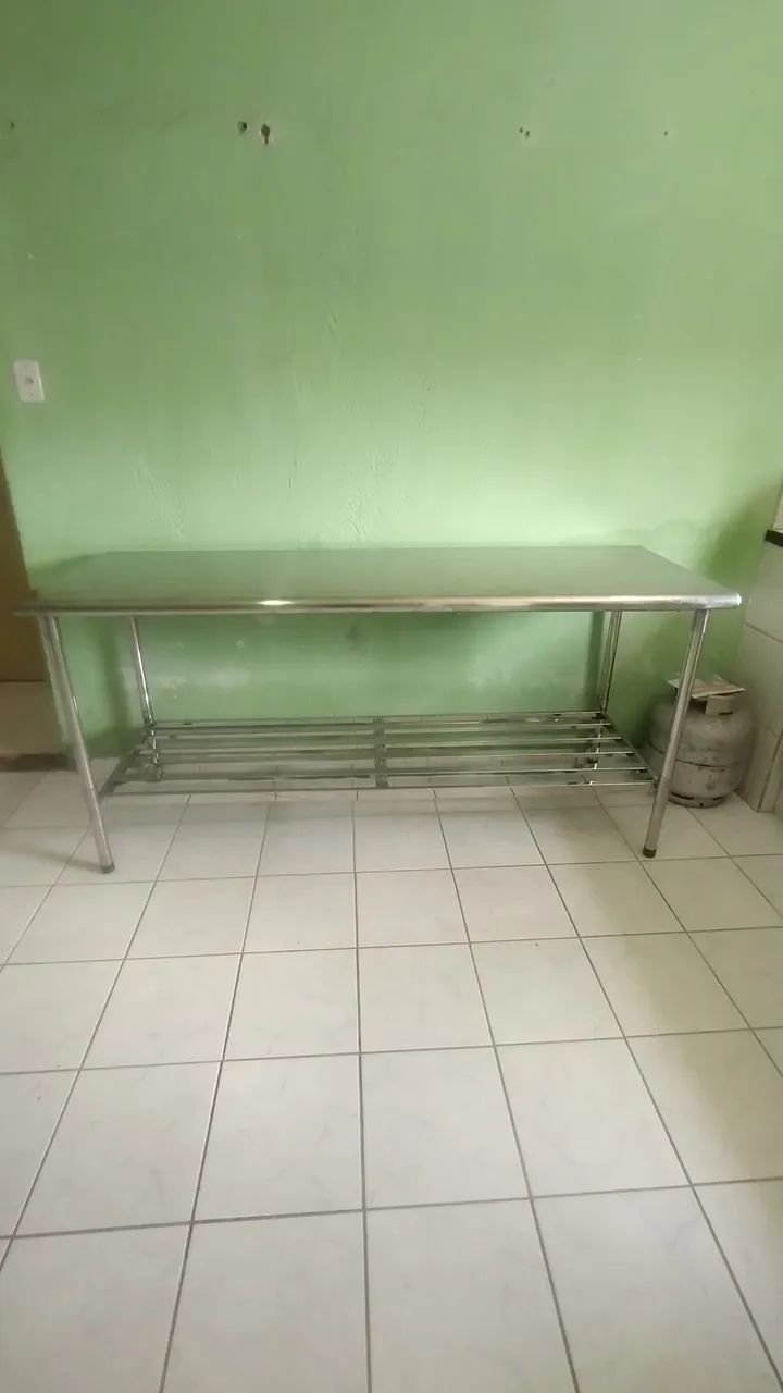 MESA DE MANIPULAÇÃO INOX 1.90 METRO IMECA  - Foto 3