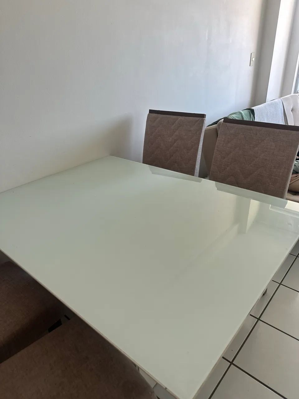 Jogo de mesa de vidro temperado com 4 cadeiras  - Foto 4