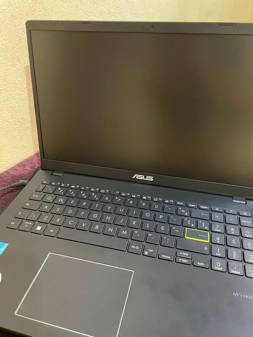 Vendo notebook novo 