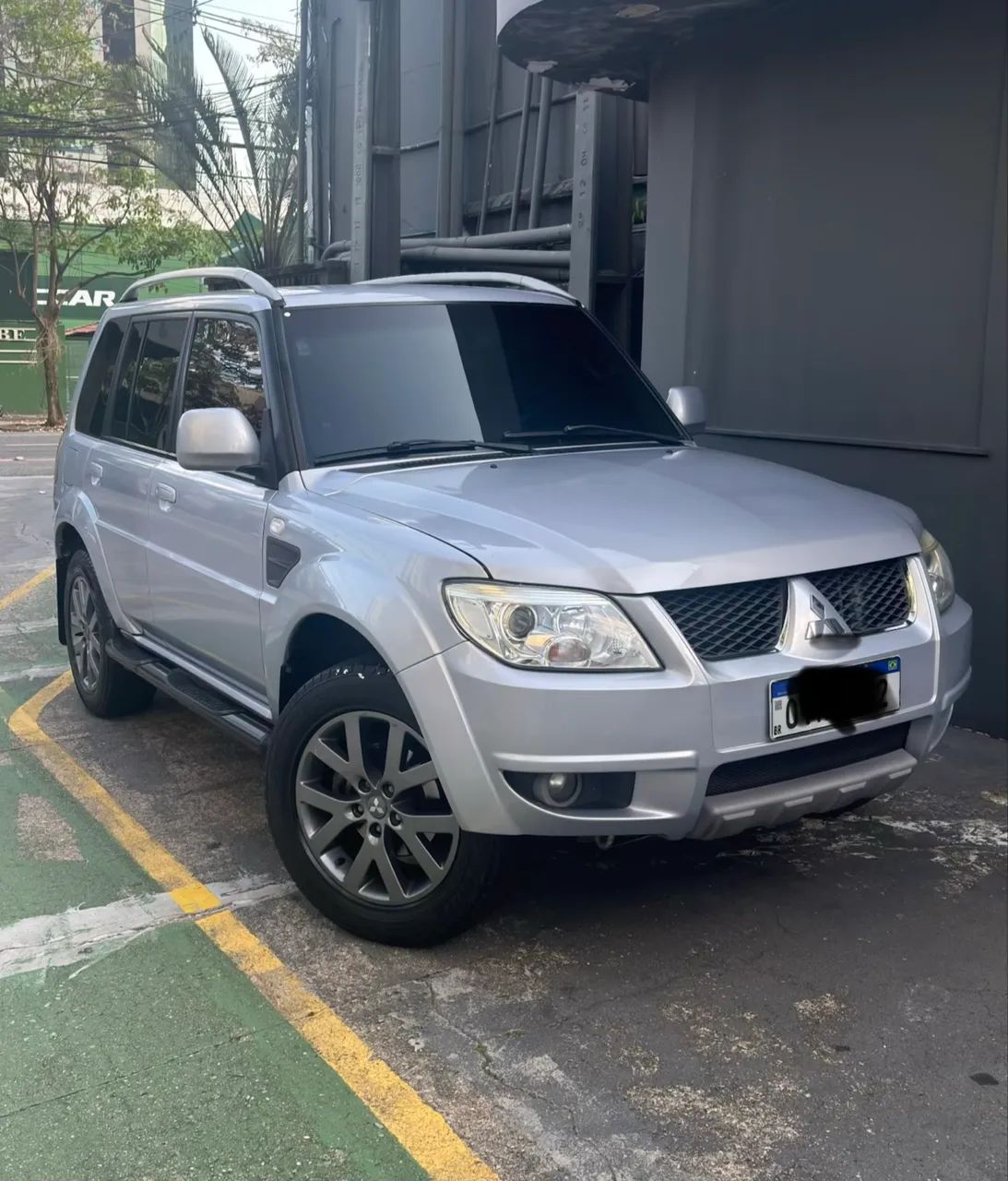 Mitsubishi Pajero Pajero TR4 2.0 Flex 16V 4X2 Mec. 2013