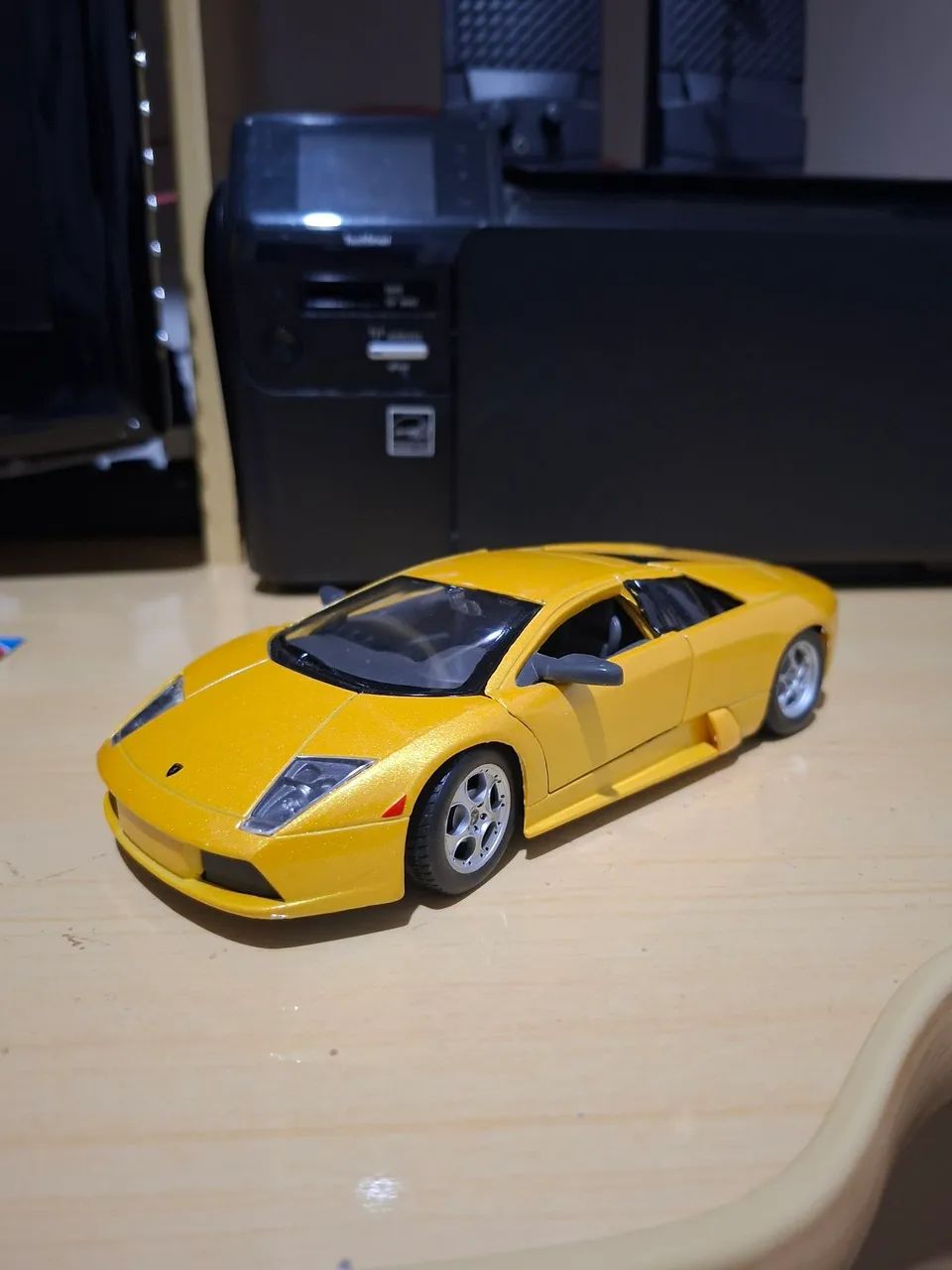 Lamborghini Murcielago Maisto - Foto 4