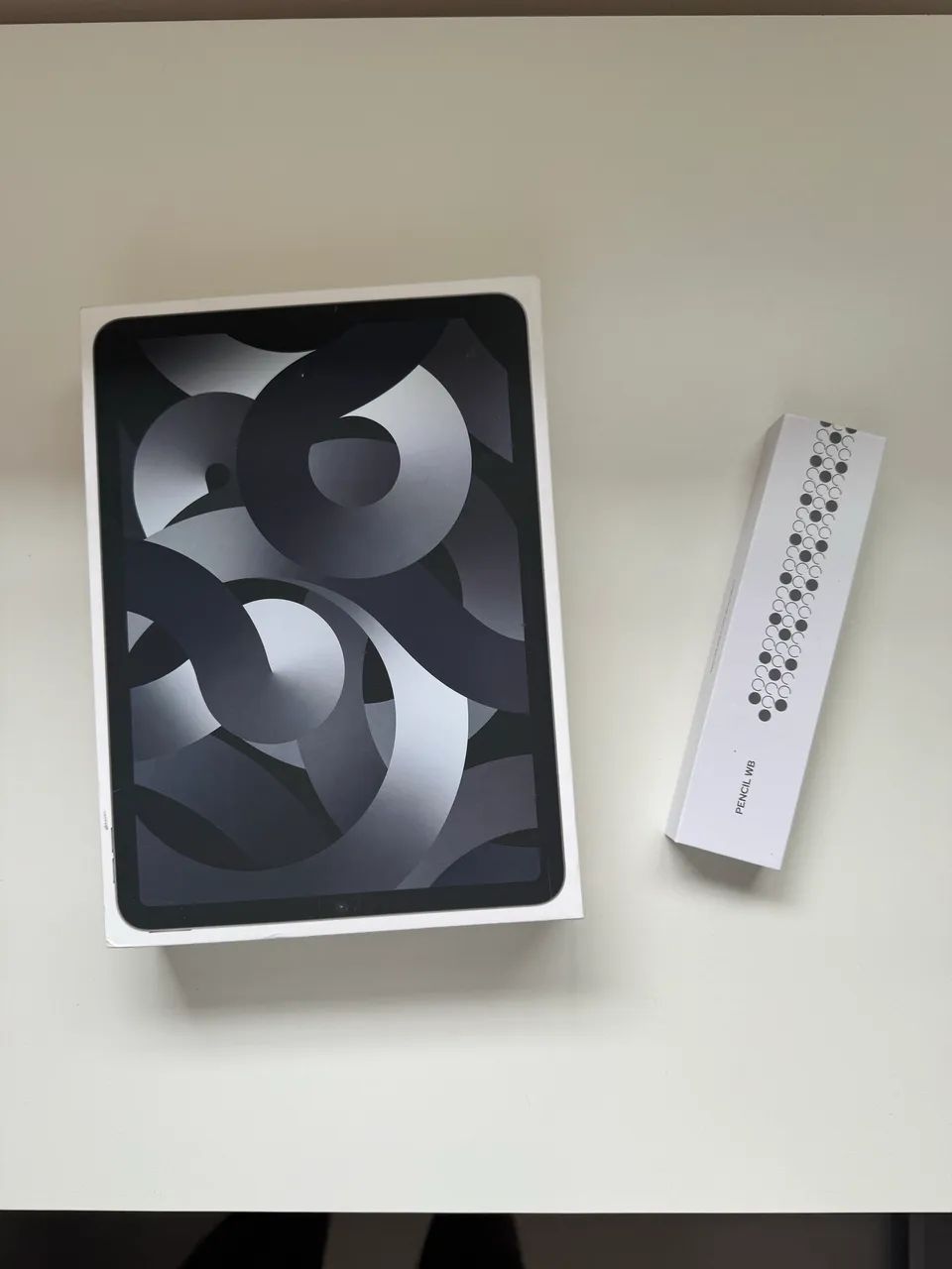 iPad Air (5ª geração) + Pencil WB + Case