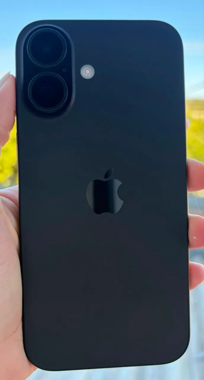iPhone 16  - Foto 2