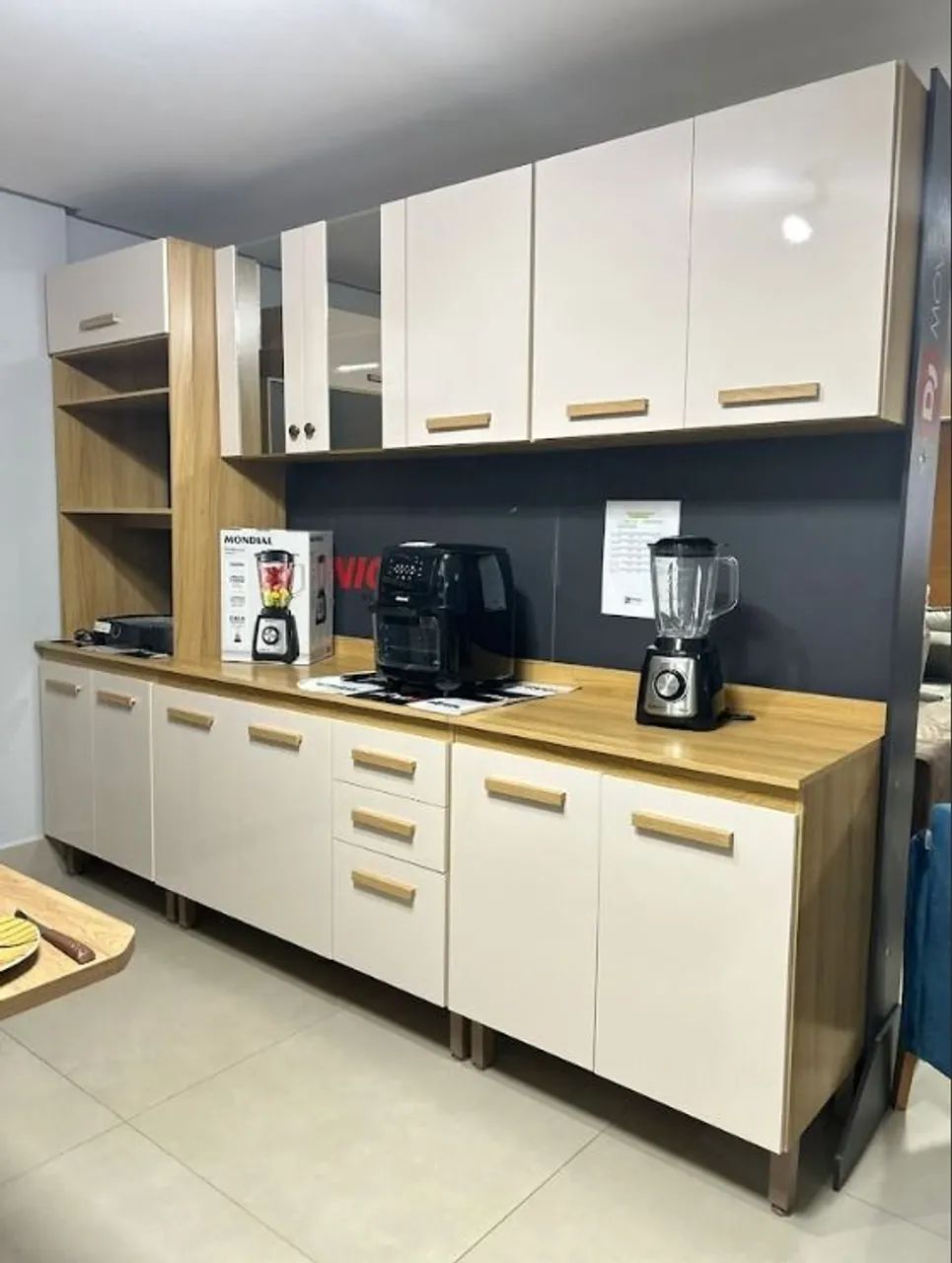Armário de cozinha completo 