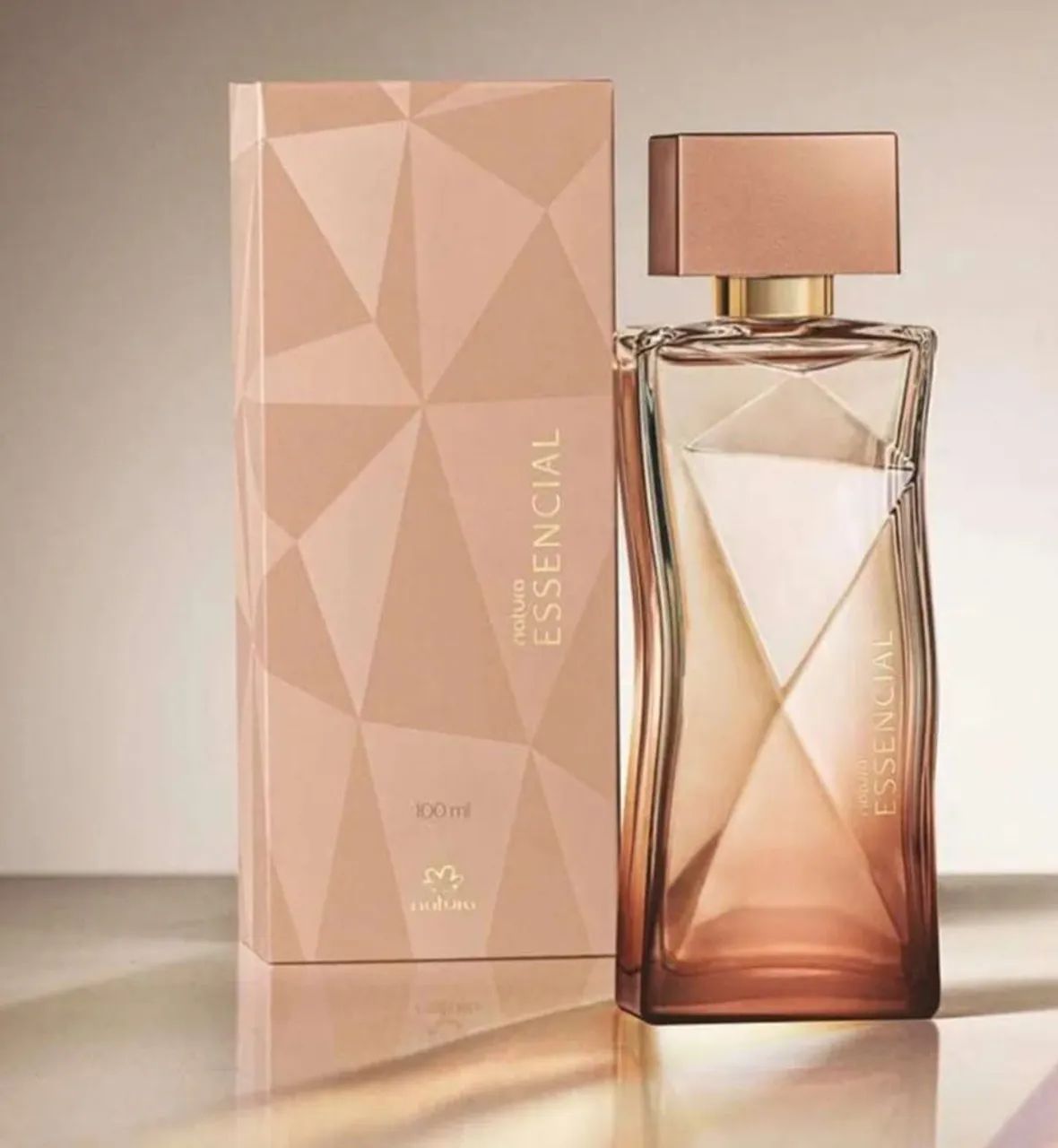 PERFUME FEMININO ESSENCIAL 