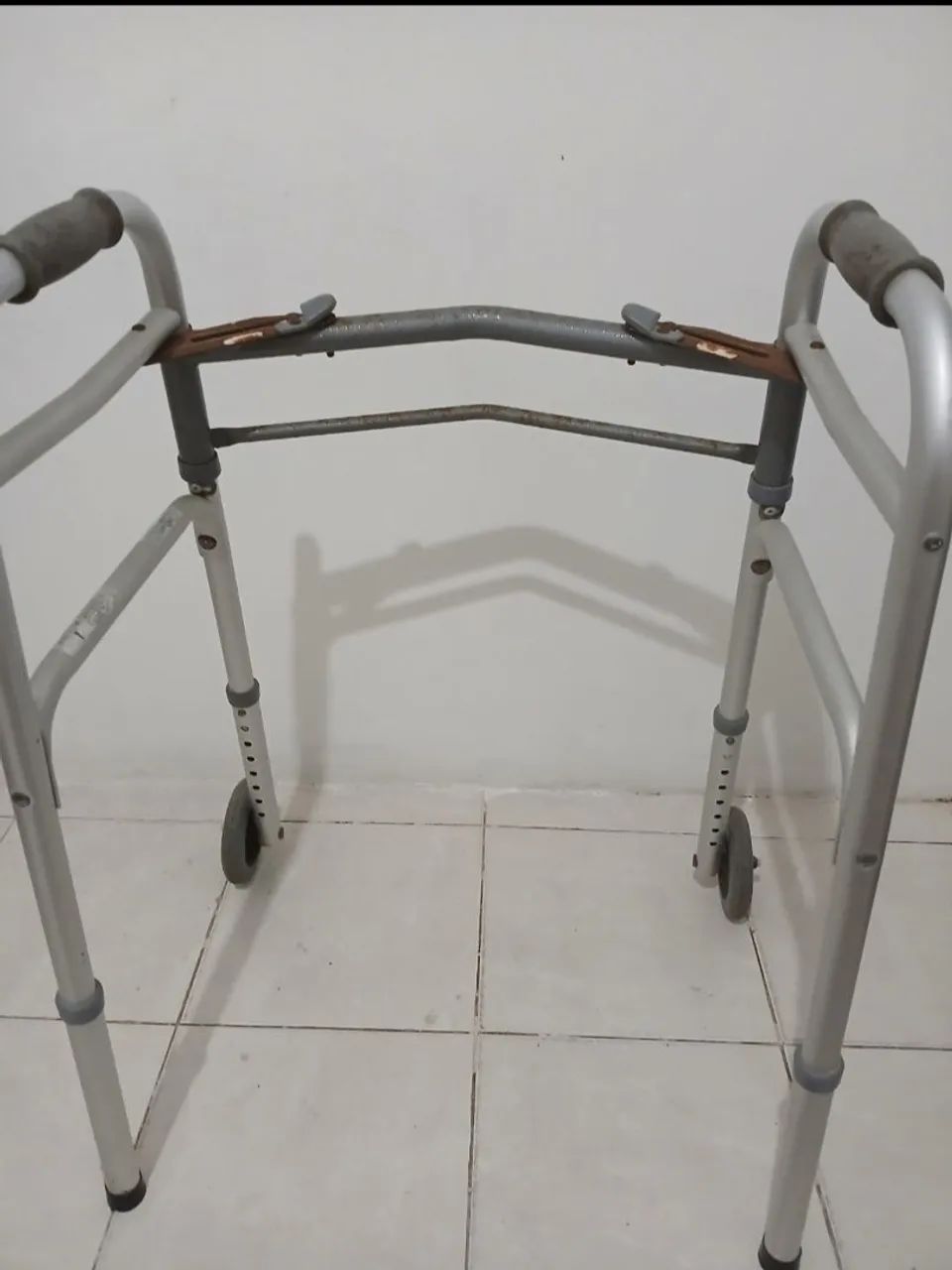 Vendo Andador Adulto