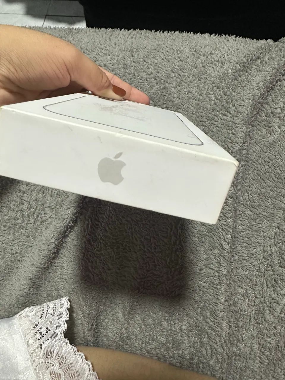 Caixa do Iphone 16 Branco 128g - Foto 3