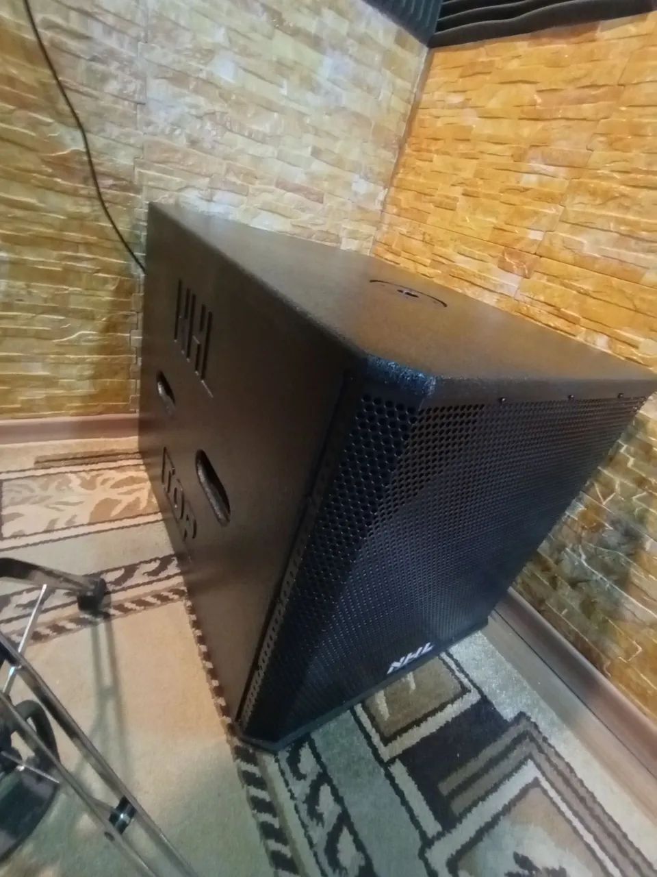 02 Caixa Acústica NHL Ativa Subwoofer 18
