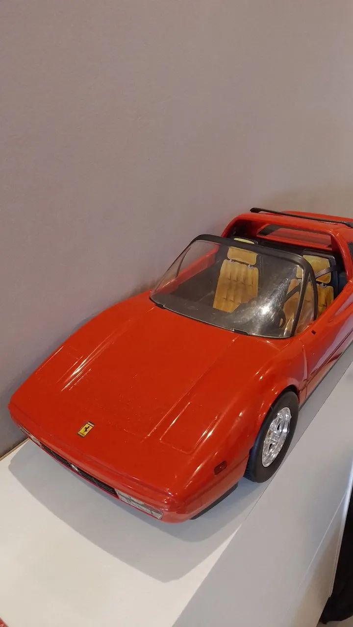 Ferrari da Barbie - Brinquedos e Jogos - Itaipava, Petrópolis