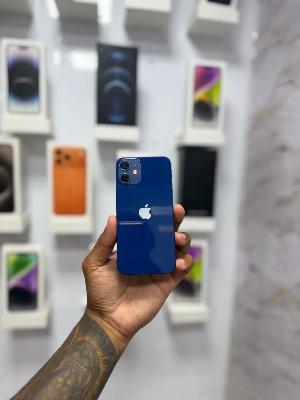 スマートフォン本体 Apple iPhone 12 mini 64GB Magazine Luiza | Pra você é Magalu!