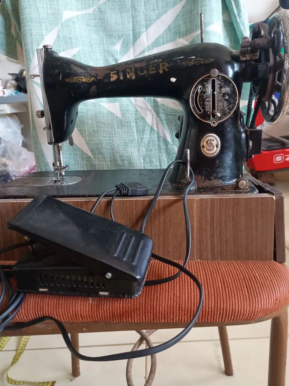 Máquina de costura Singer  - Foto 2