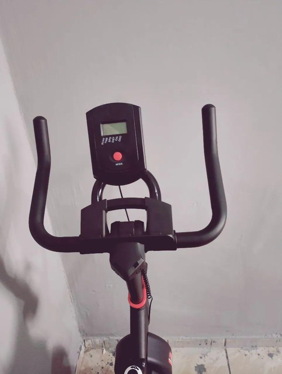 Bicicleta ergométrica nova - Foto 3