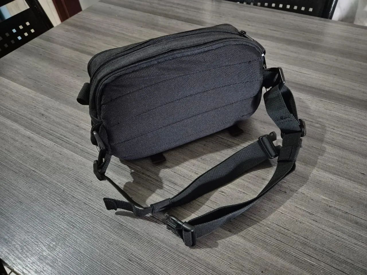 Bolsa pochete camaleão Galapagos - Foto 3