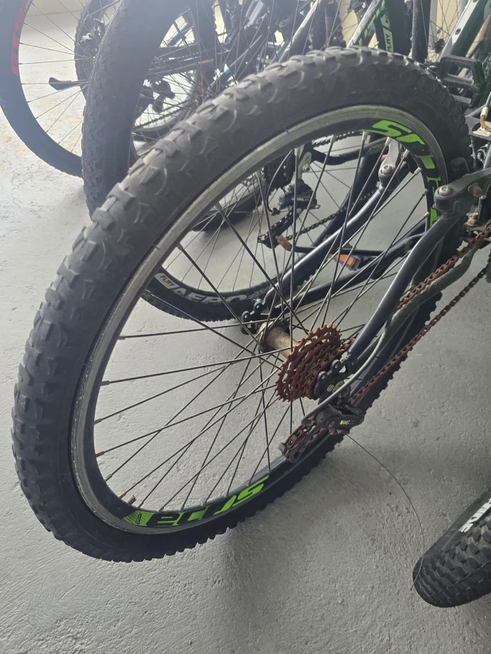Bicicleta  - Foto 3
