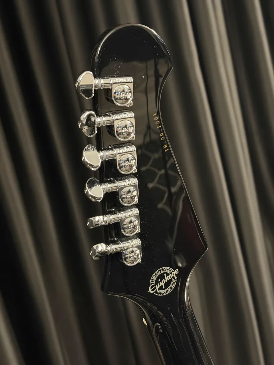 Guitarra Epiphone Firebird Custom Shop - Foto 4