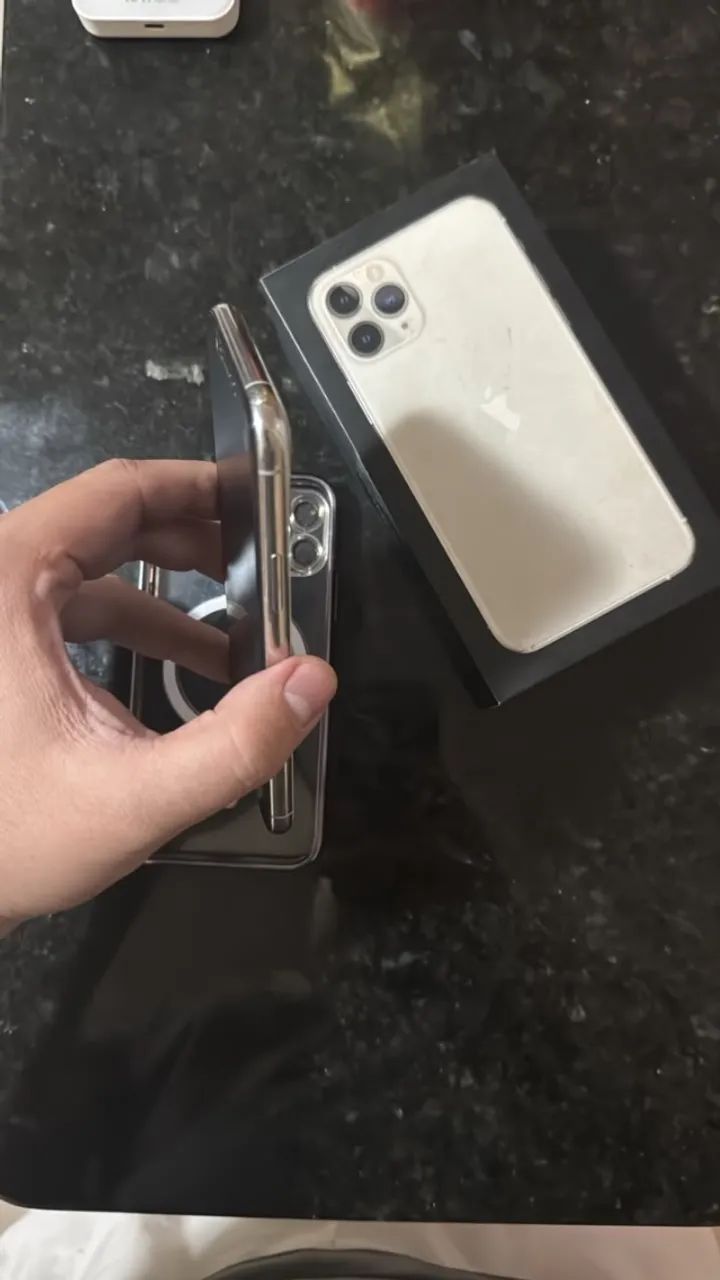 iPhone 11 Pro 256GB - Foto 4