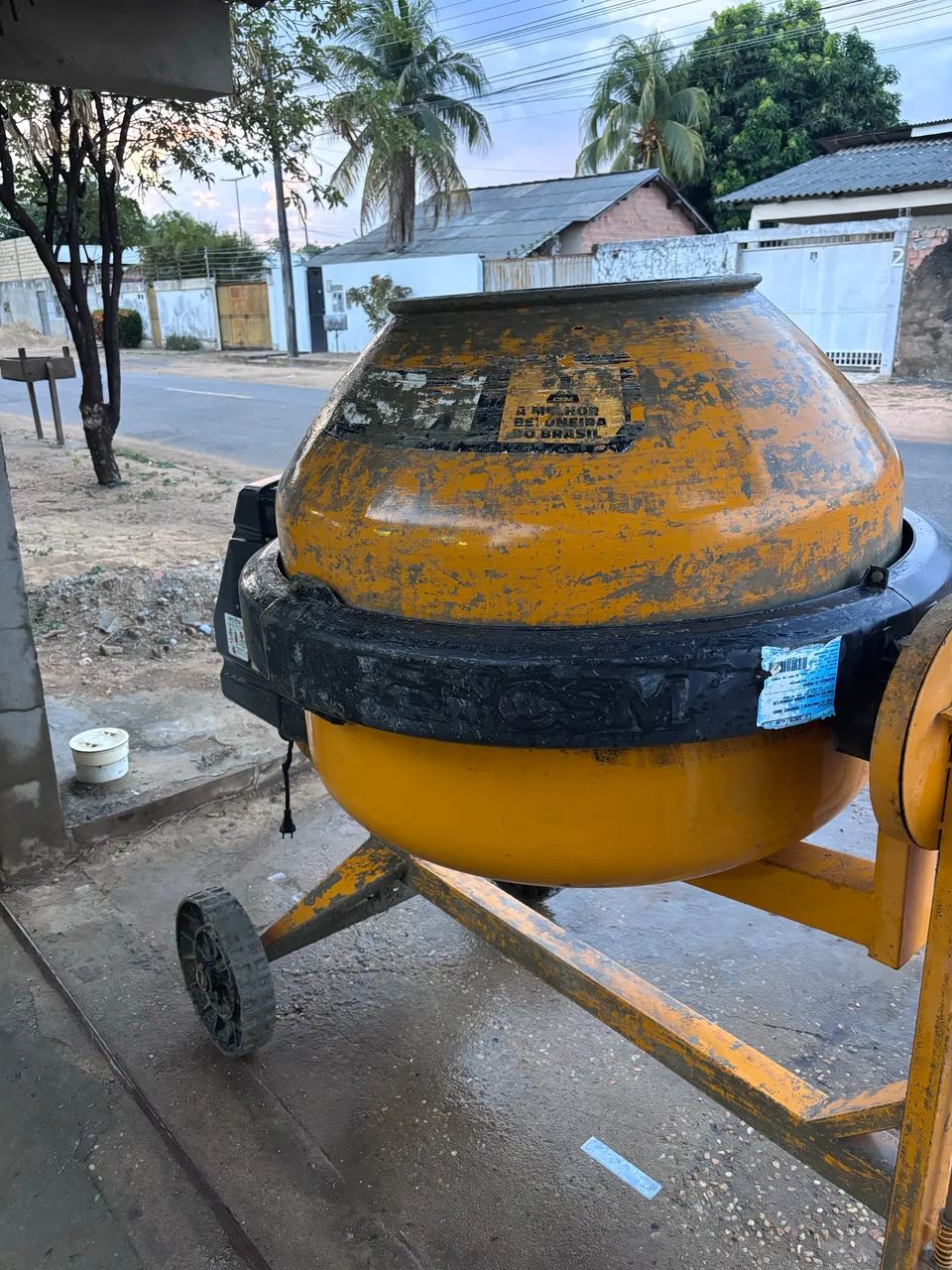 Betoneira CSM 400L 220V - Foto 3