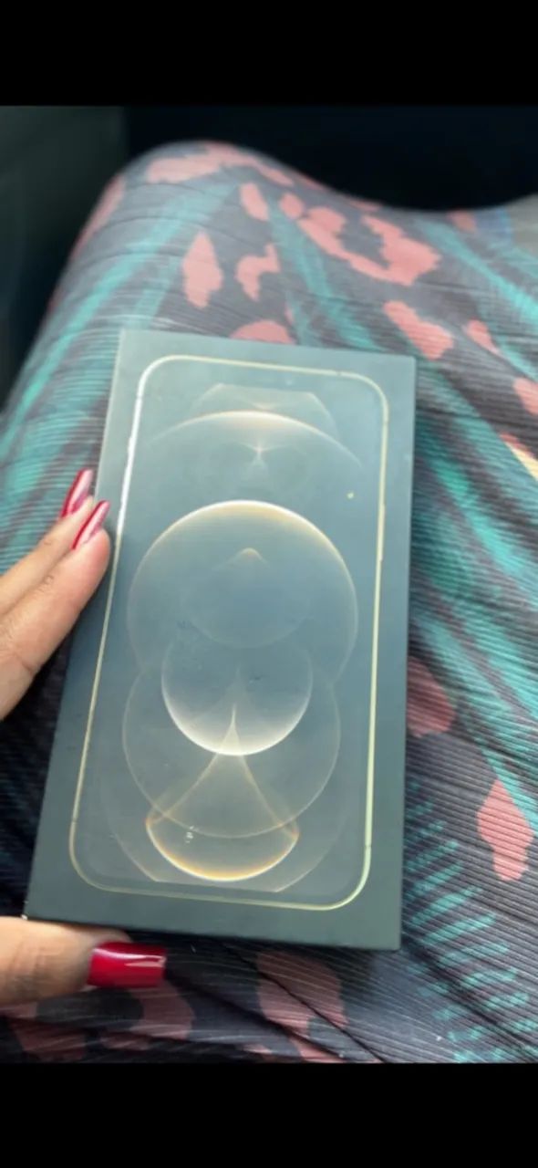 Vendo ou troco iPhone 12 Pro Max  - Foto 4