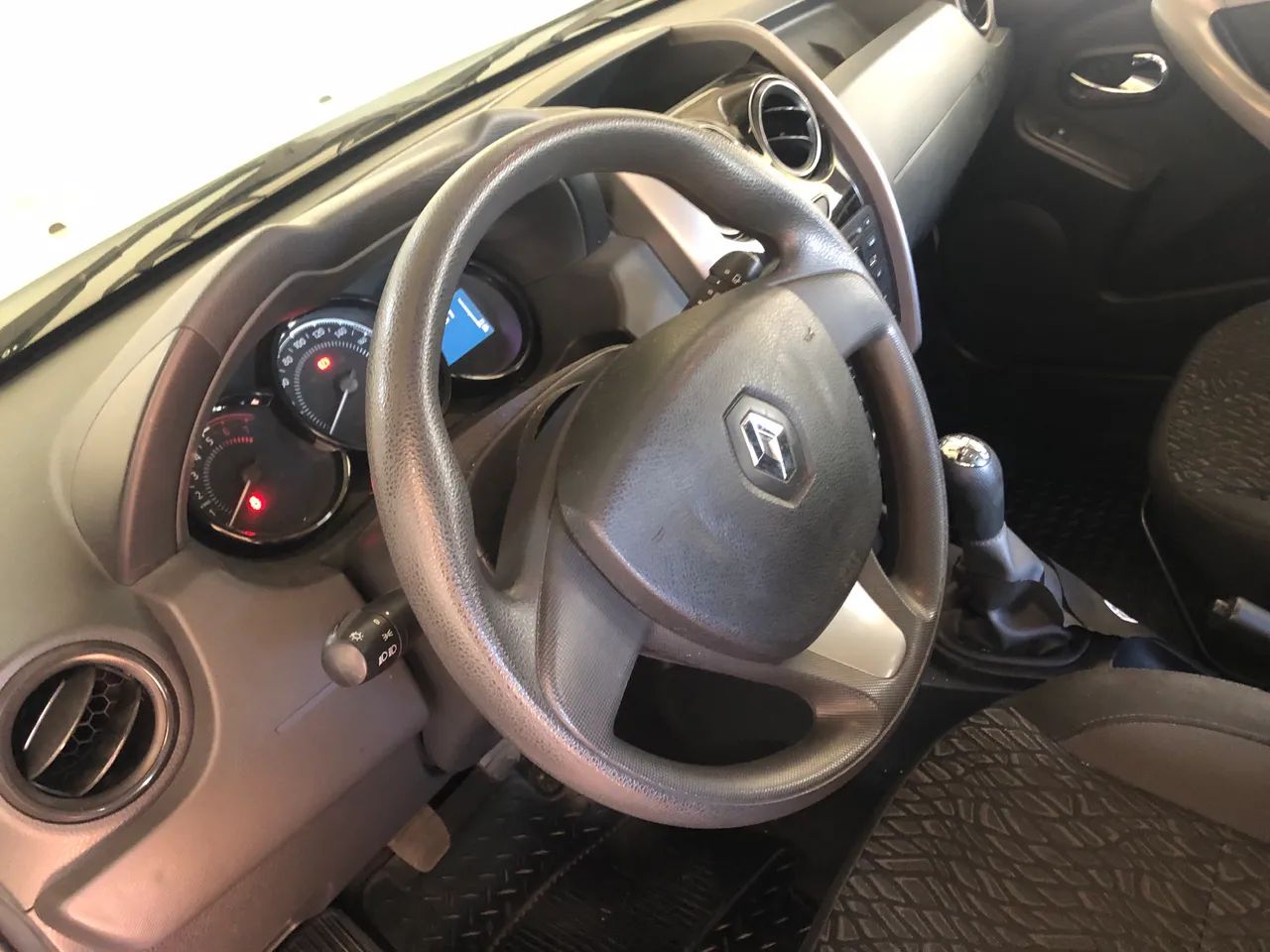 Renault Duster Expression 1.6 Hi-flex 16V Mec. 2016 - Foto 2
