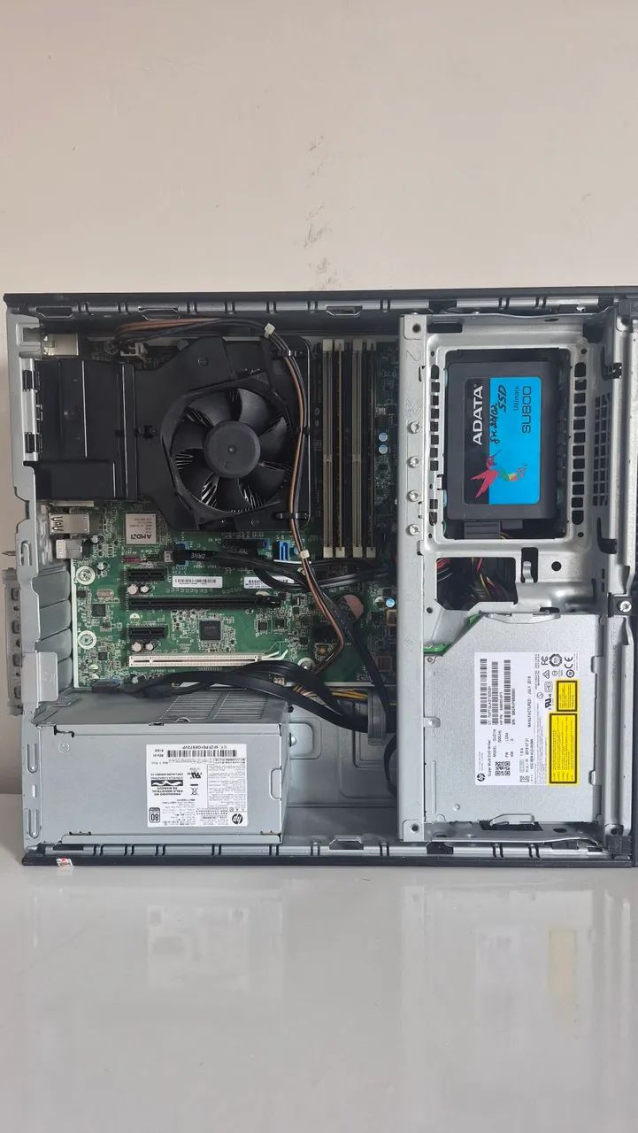 Computador de Mesa HP AMD 8GB de RAM