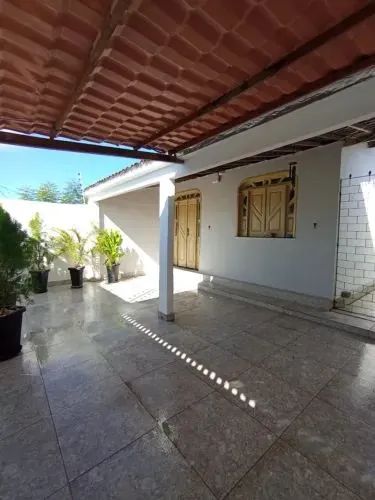 CASA EM MARITUBA 