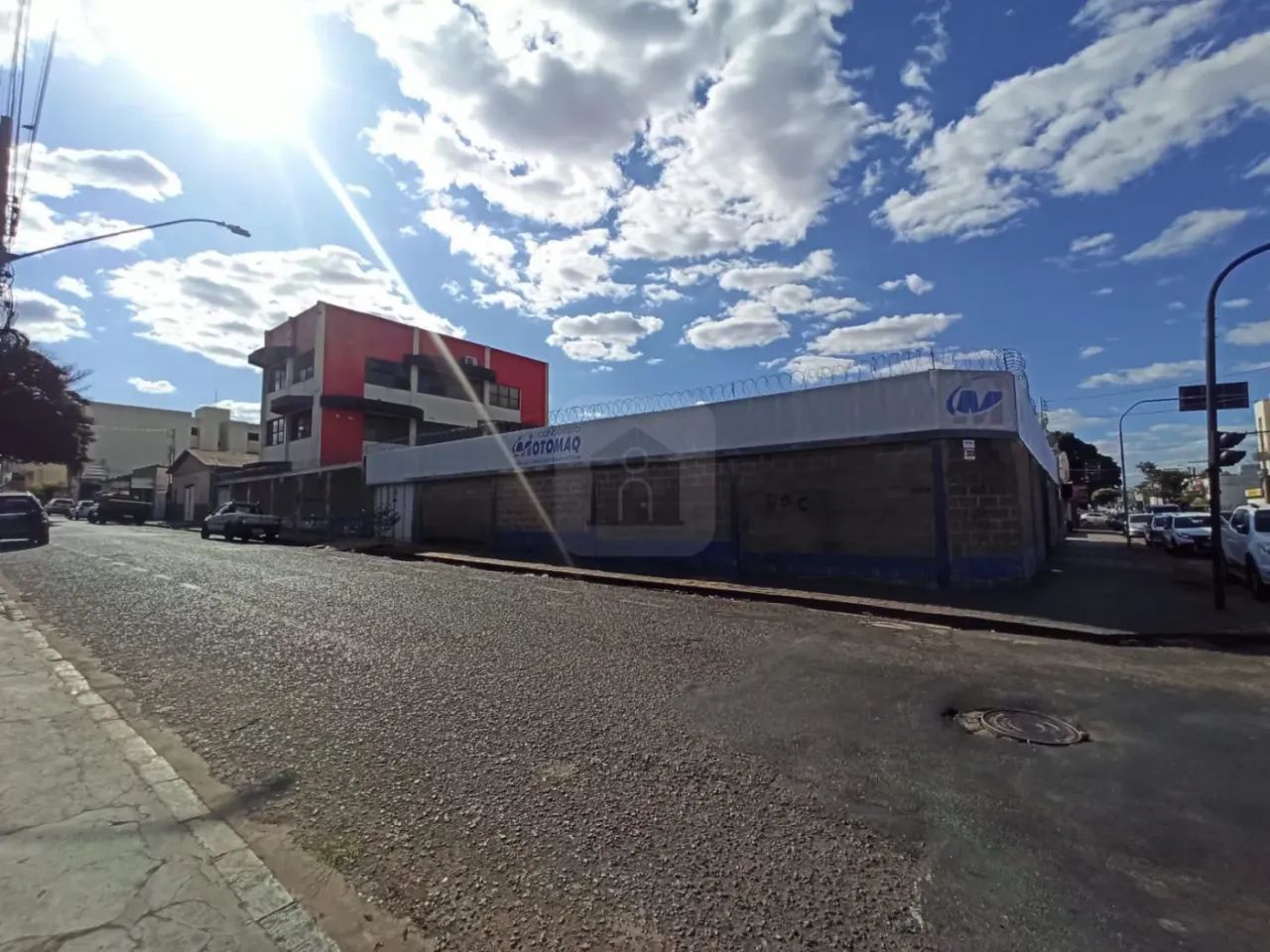 Prédio comercial para locação no bairro Nossa Senhora Aparecida - Foto 2