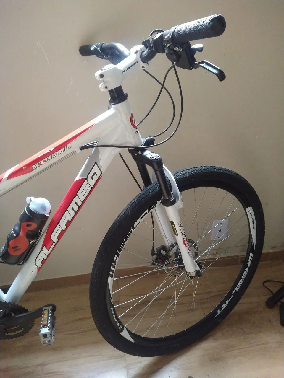 Bicicleta  - Foto 3