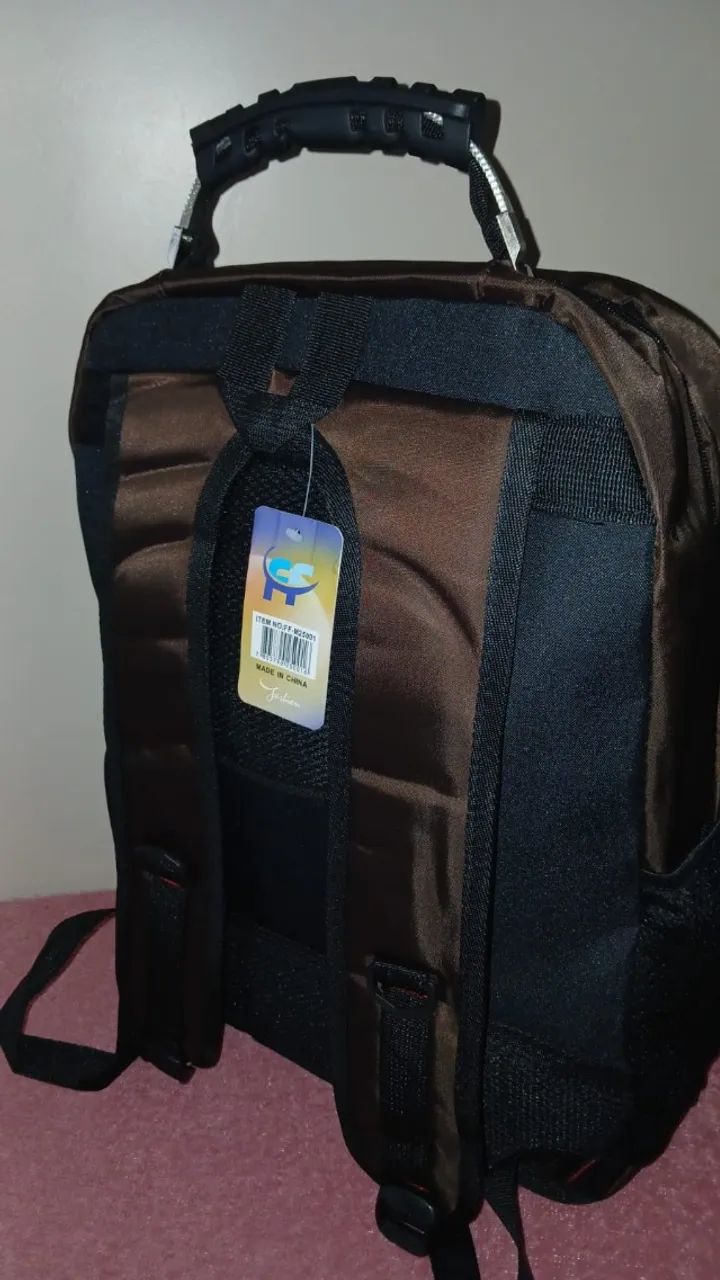MOCHILA MARROM - NOVA E PRONTA ENTREGA - Foto 4