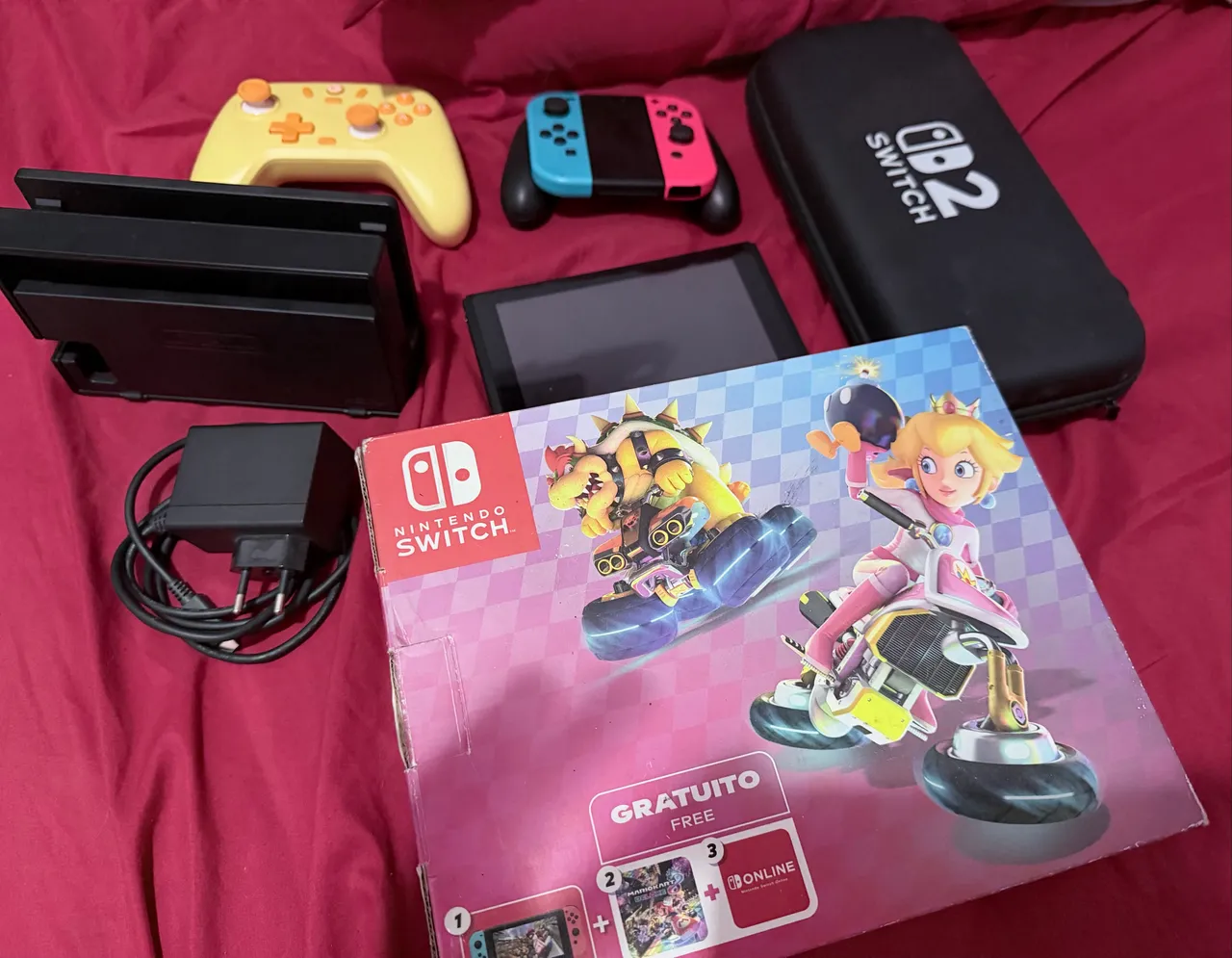 Nintendo Switch 32gb Standard 1x Joy com neon azul/vermelho