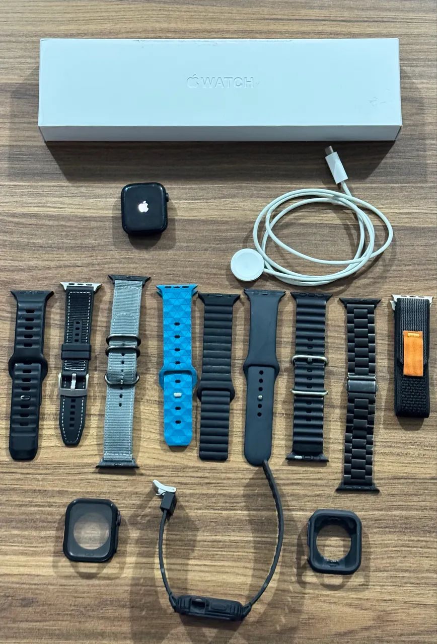 Apple Watch Séries 7 45mm (Bateria 82%)